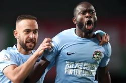 爱游戏入口-关键时刻球员心态失守，球队差点颓废