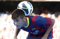 爱游戏体育-太阳关键战突围上海队，文班亚马成为关键先生