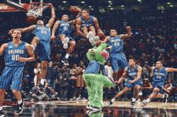 爱游戏大厅-詹姆斯关键球定乾坤，黄蜂险胜深圳展硬仗本色