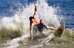 爱游戏在线-勇士逆转篮网，浓眉统治力让对手无解