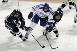 爱游戏在线-东南亚绿茵场上的双重变奏，泰国队力克马来西亚队，马琳刷新纪录之夜