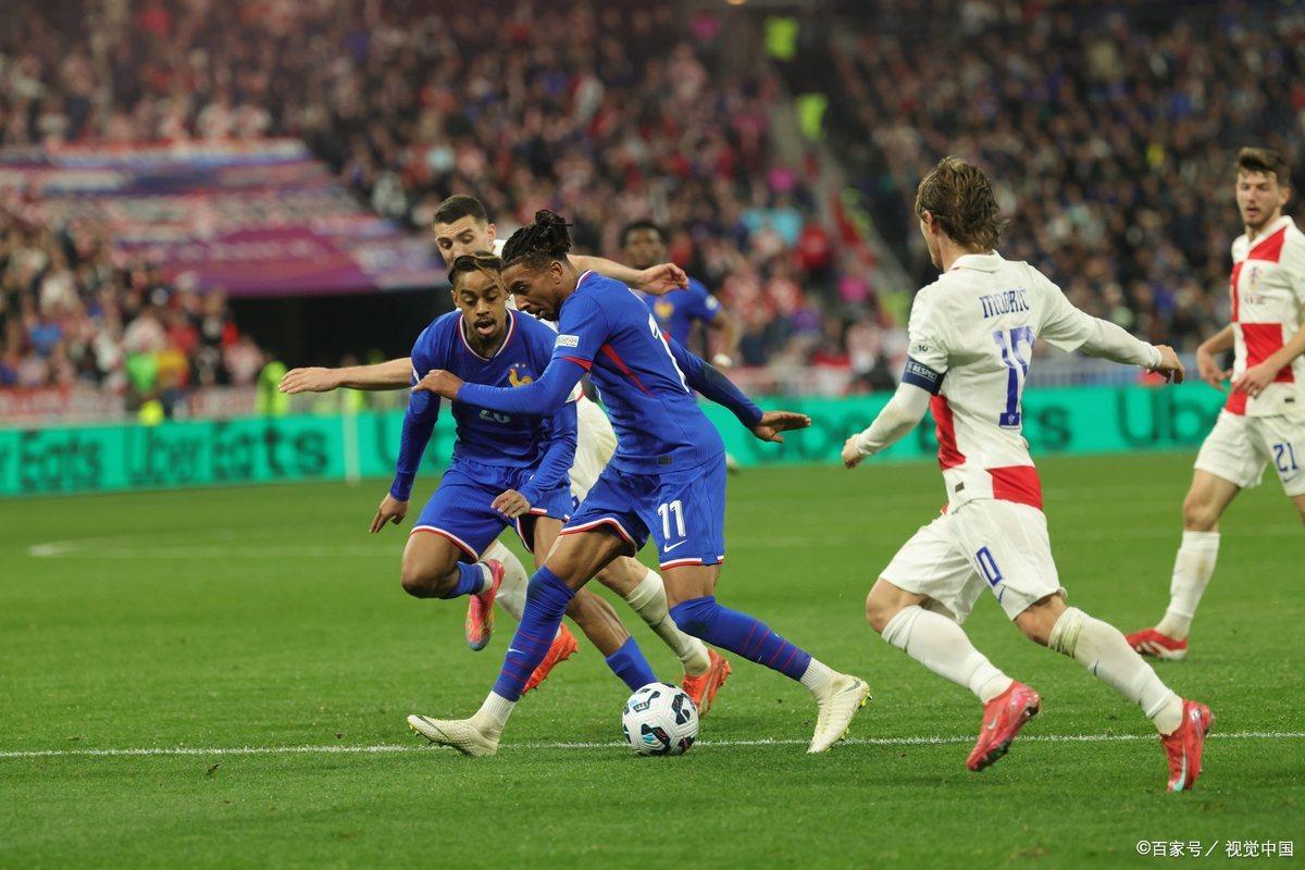 包含摩纳哥队逆转获得胜利,稳固法甲第四名位置的词条 包含摩纳哥队逆转获得胜利,稳固法甲第四名位置的词条