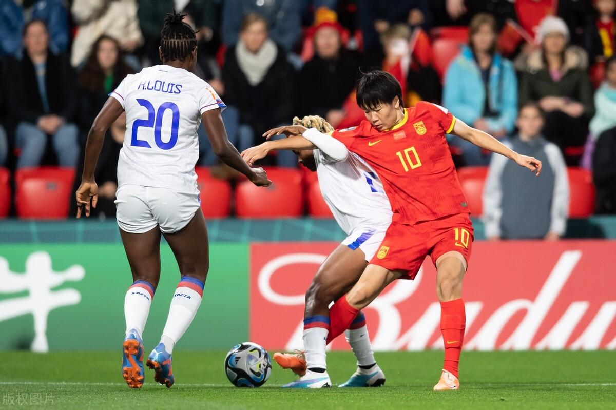 欧洲女足联赛中,中国队斩获关键胜利 欧洲女足联赛中,中国队斩获关键胜利