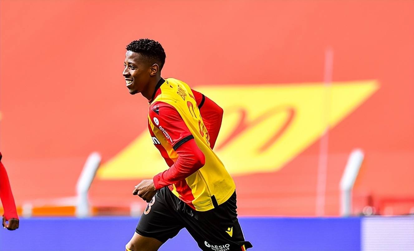 关于圣埃蒂安迎来摩斯，冠军守擂期待再战的信息