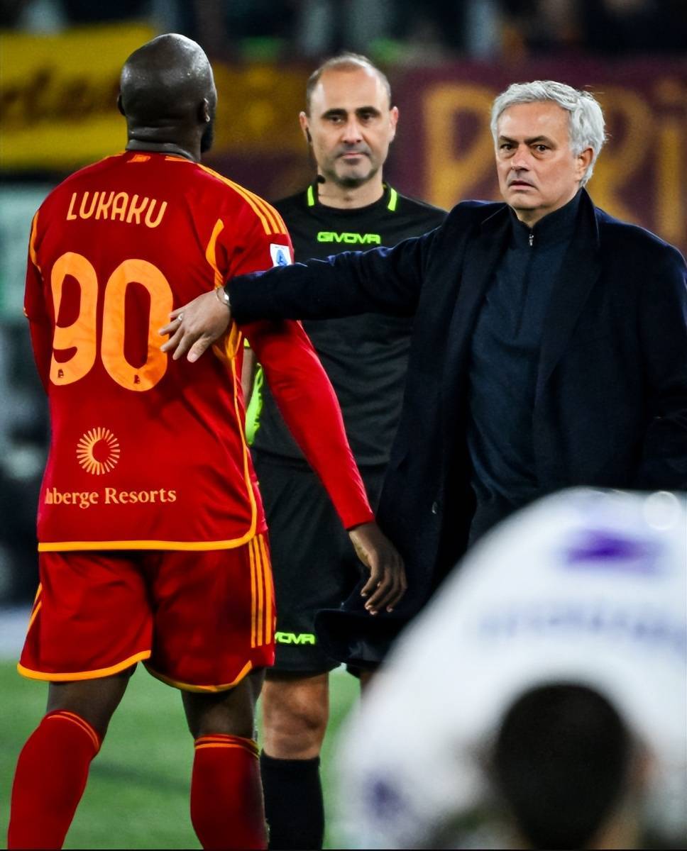 意甲中下游球会欲聘请穆里尼奥拯救形势的简单介绍