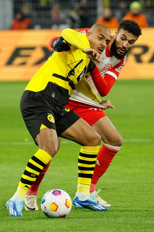 拜仁慕尼黑大胜多特蒙德，德甲榜首稳固的简单介绍