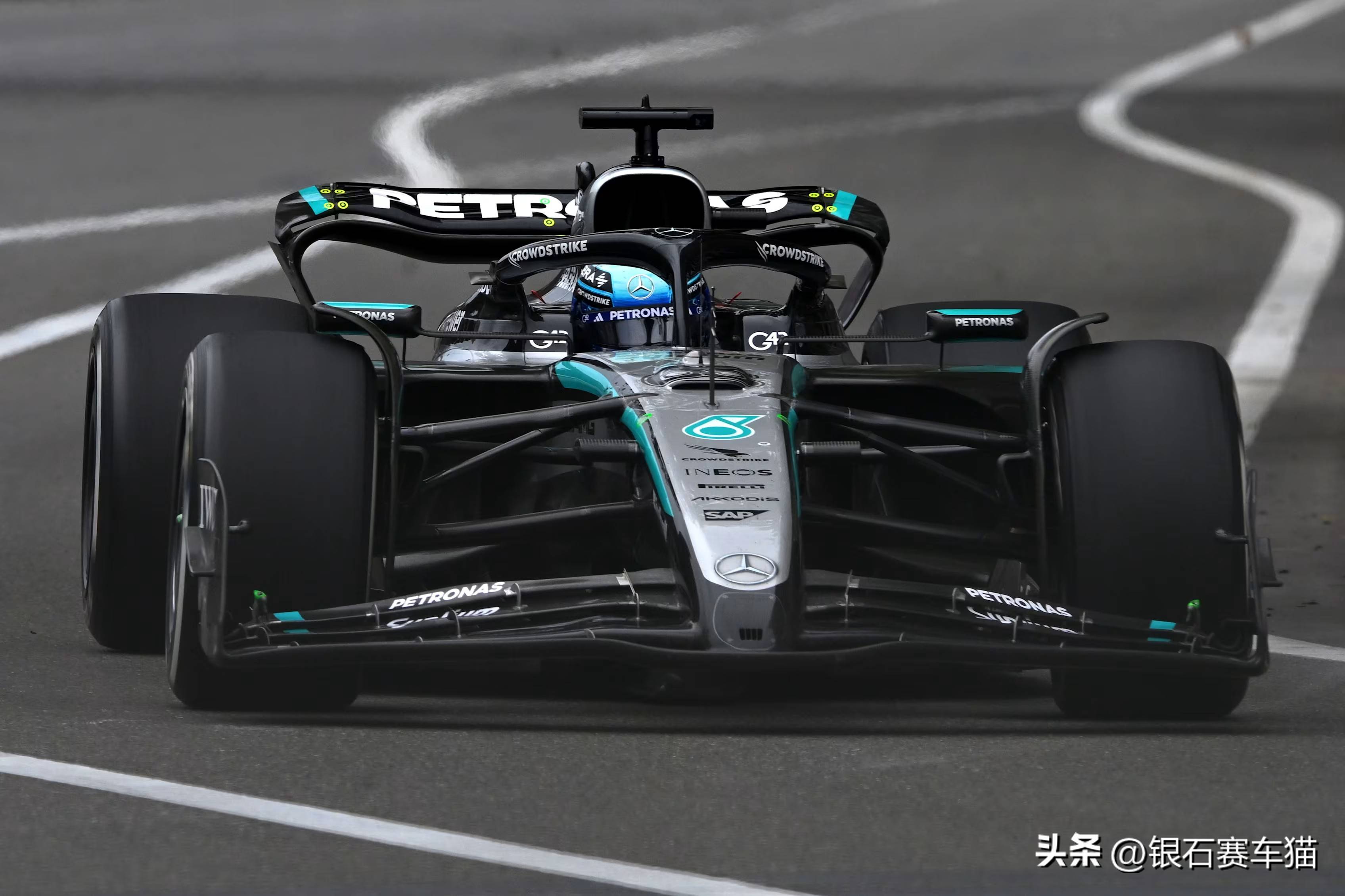 包含迈凯伦横扫雷诺车队，拉塞尔扛起全队的词条