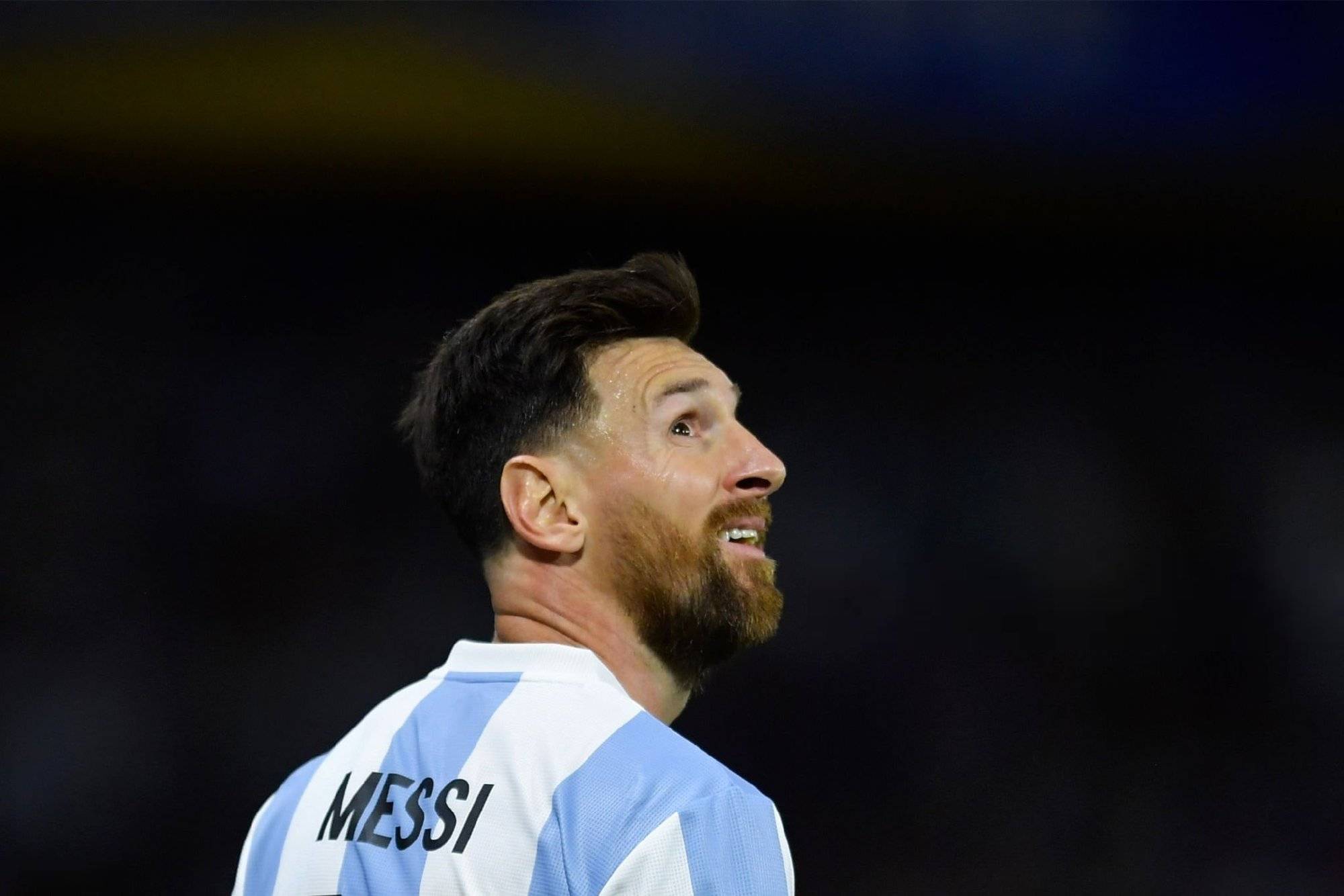 关于勒沃库森横扫哥伦比亚，梅西状态火热的信息