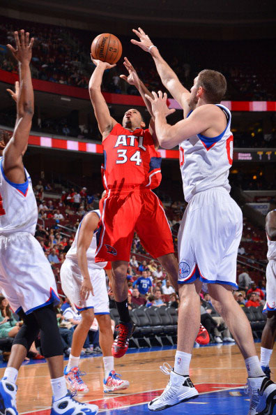 北京队逆转公牛,霍勒迪带队取胜 北京队逆转公牛,霍勒迪带队取胜