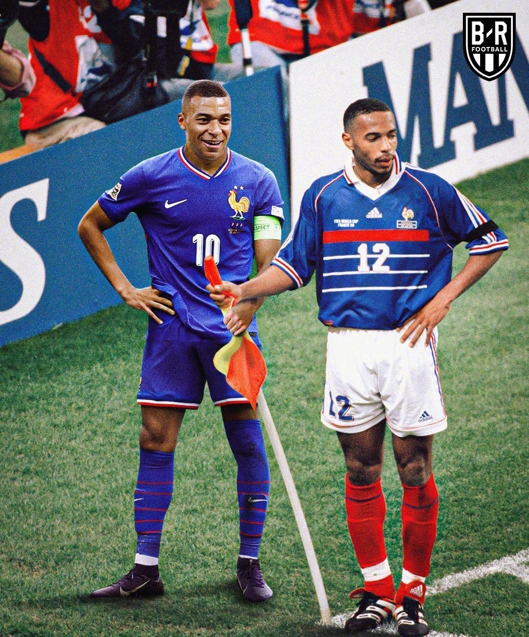 法国后卫在比赛中表现稳定，得到主帅赞许的简单介绍