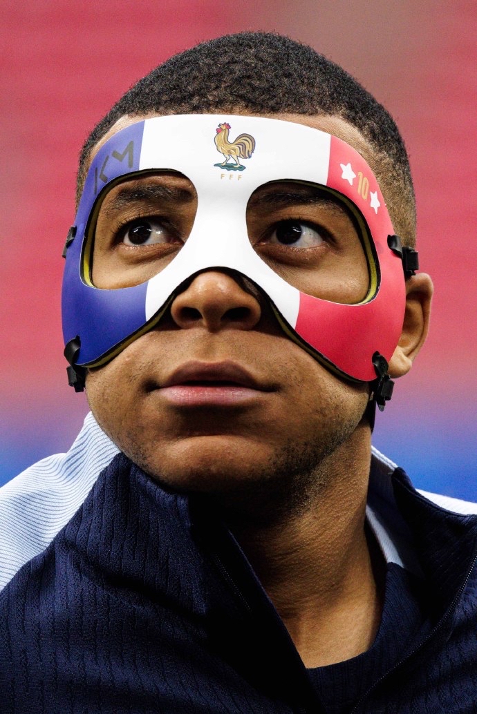 关于波兰队翻盘奥地利队，奥恰洛夫关键制胜的信息