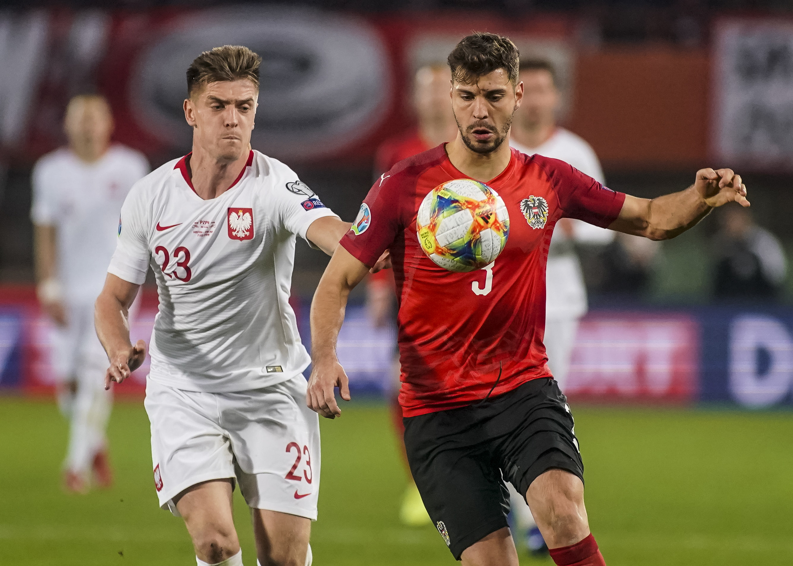 关于波兰队翻盘奥地利队，奥恰洛夫关键制胜的信息