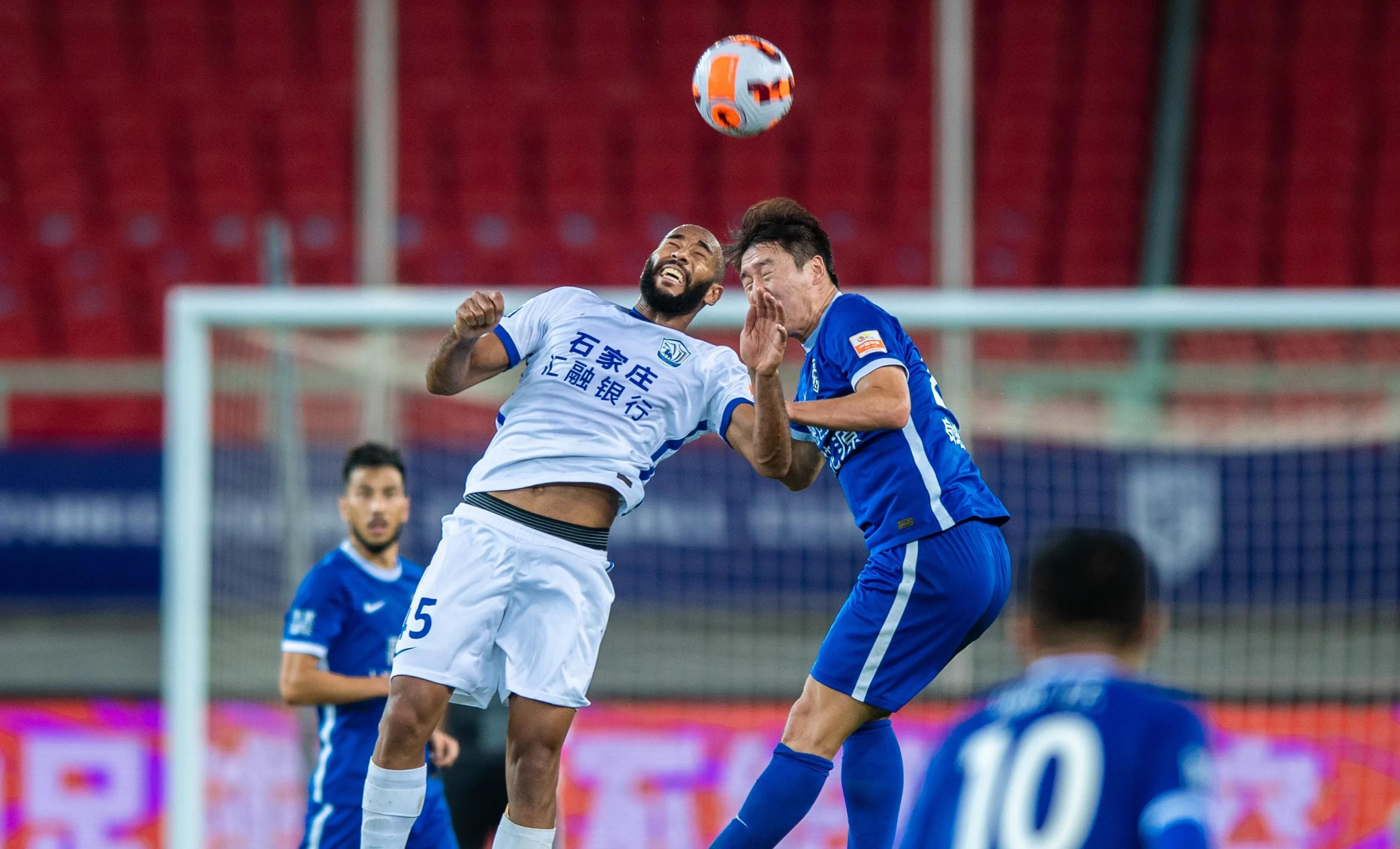 野牛队球员全力以赴为冠军而战