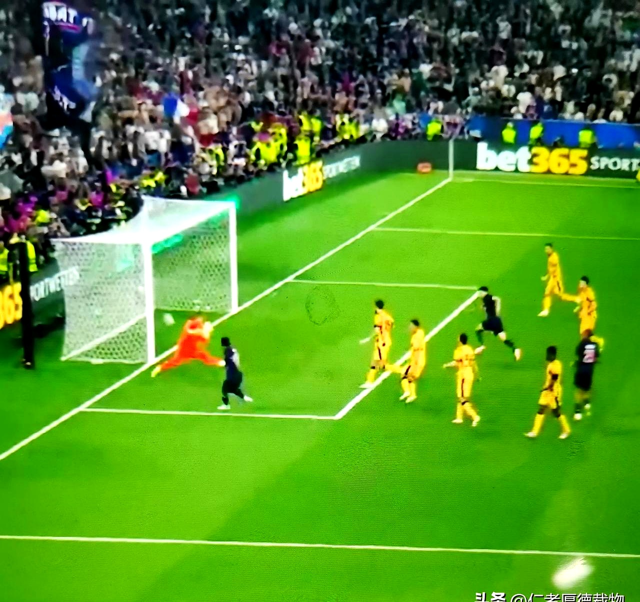 巴黎圣日耳曼球星破门,率队险胜的简单介绍 巴黎圣日耳曼球星破门,率队险胜的简单介绍