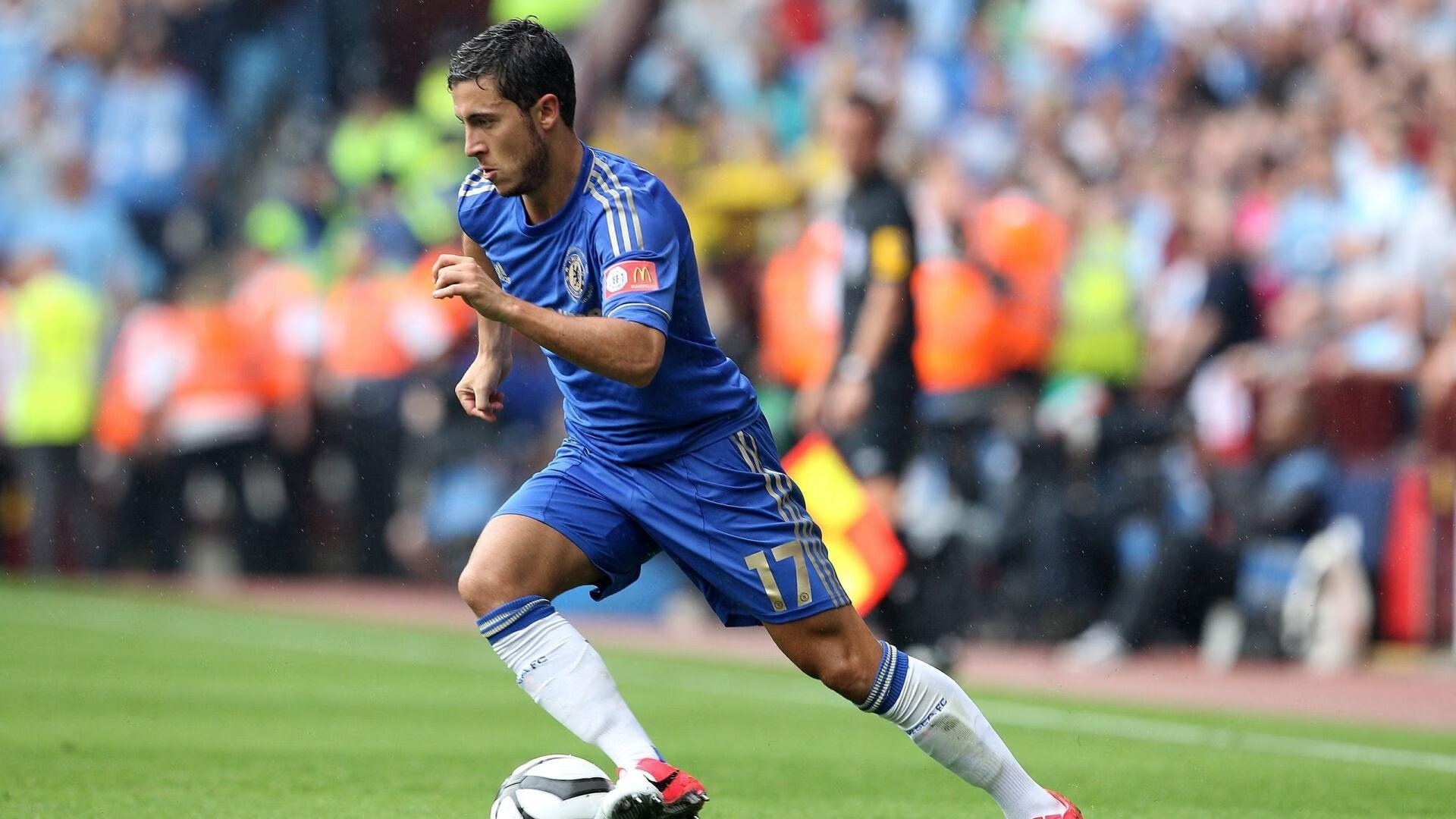 F1年度争冠之夜，戈贝尔完成里程碑，速度与高度的双重交响