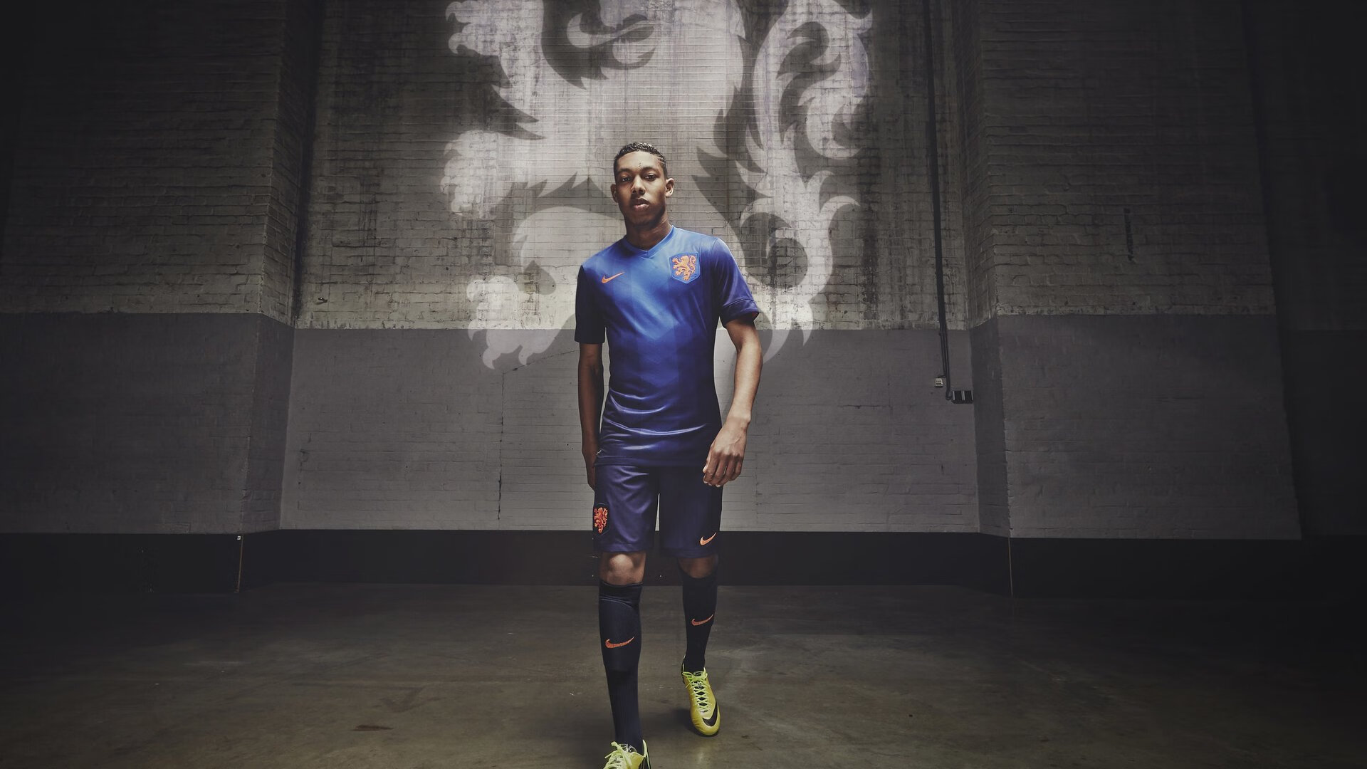 从几内亚到全球焦点，当关键战突围精神照亮NBA总决赛之夜